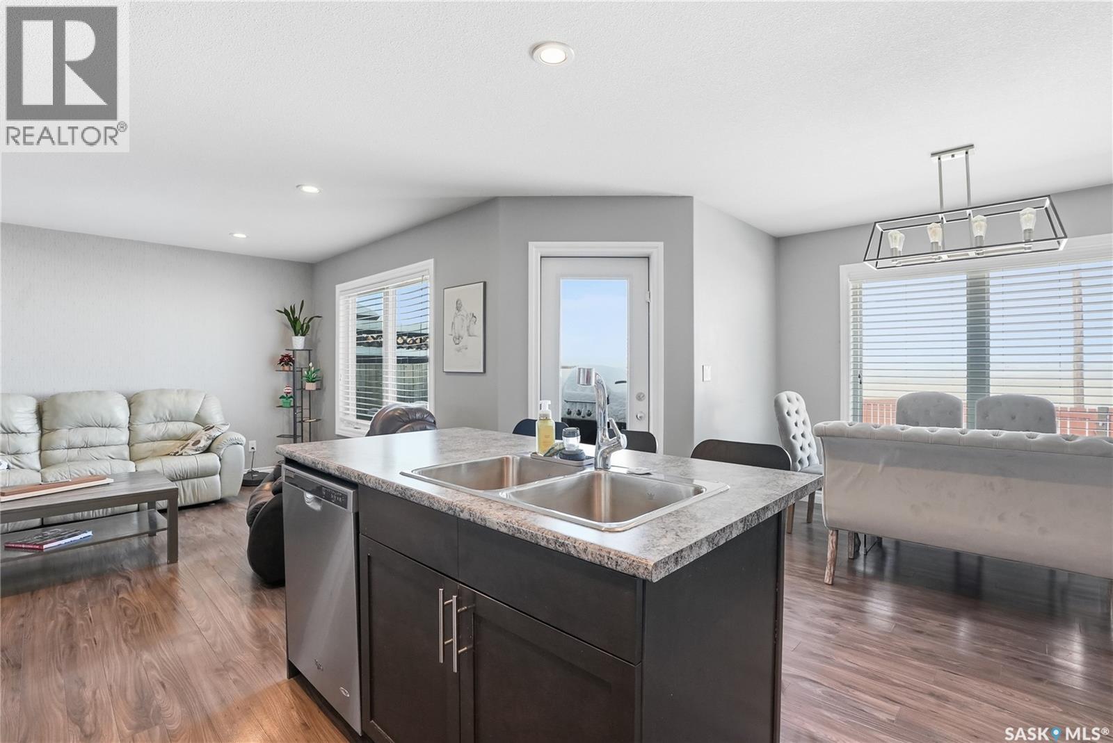 515 Maple Crescent, Warman, Saskatchewan  S0K 4S2 - Photo 14 - SK032468