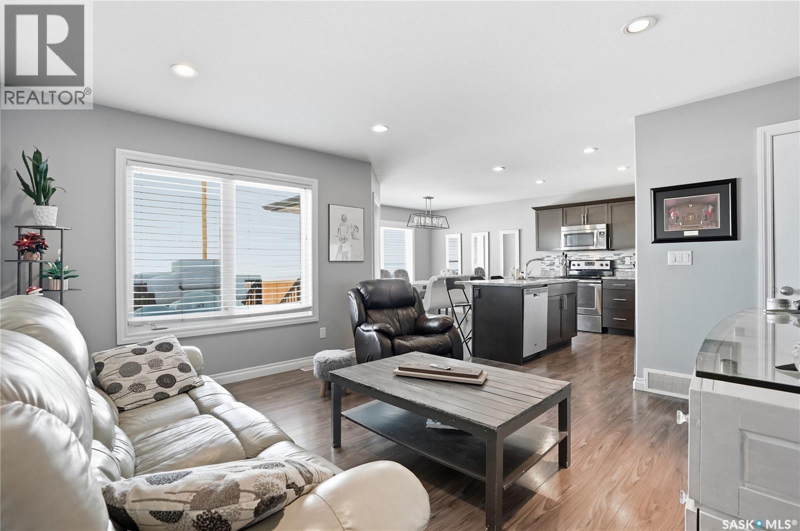 515 Maple Crescent, Warman, Saskatchewan  S0K 4S2 - Photo 7 - SK032468