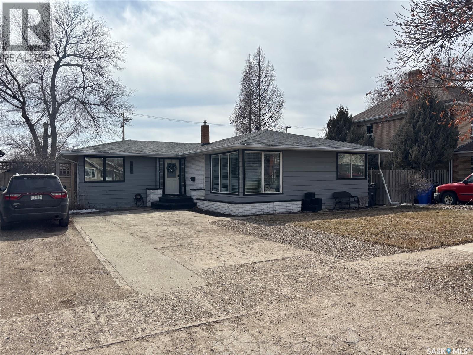 1414 2nd STREET, Estevan, Saskatchewan