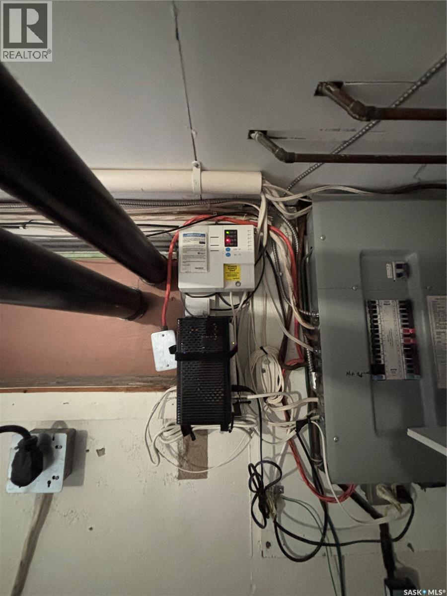 1414 2nd Street, Estevan, Saskatchewan  S4A 0M6 - Photo 25 - SK032464