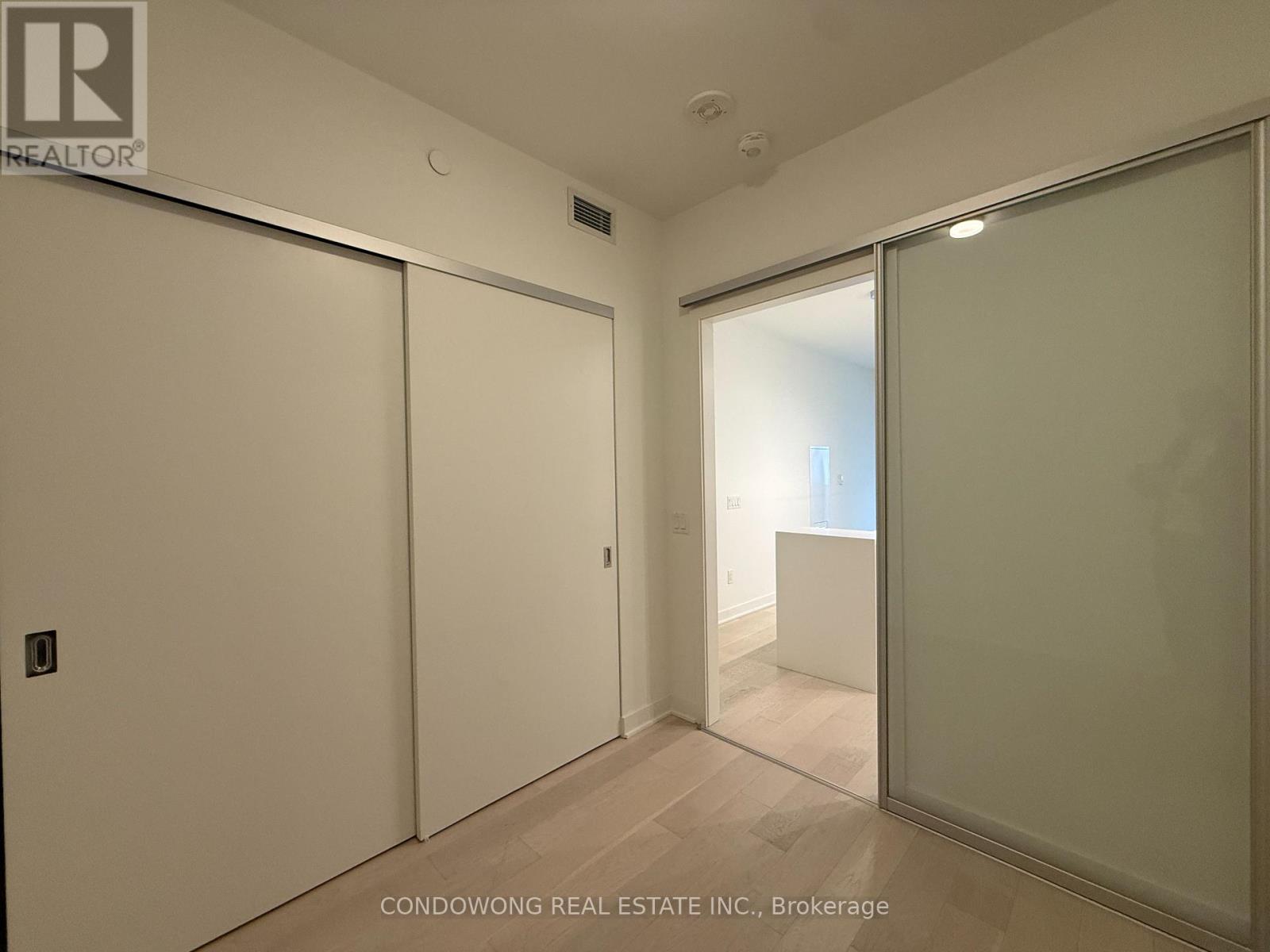 1107 - 11 Yorkville Avenue, Toronto, Ontario  M4W 1L2 - Photo 9 - C12977366