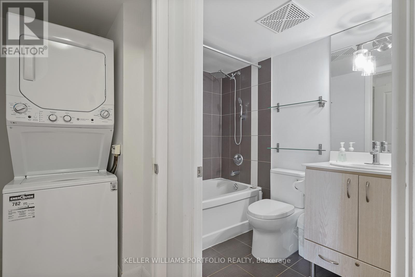 1005 - 5791 Yonge Street, Toronto, Ontario  M2M 0A8 - Photo 24 - C12977384