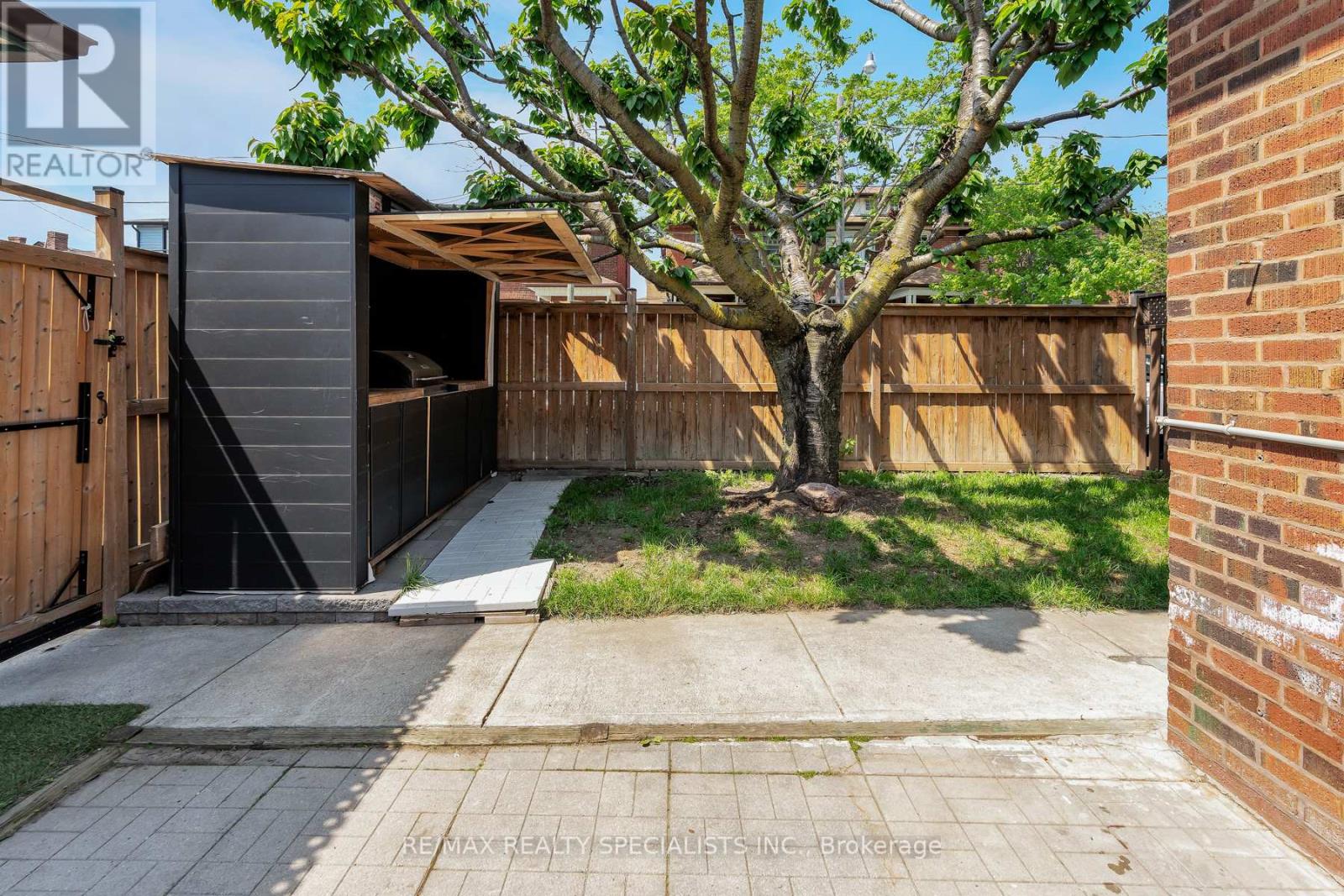 Lower - 290 Westmount Avenue, Toronto, Ontario M6E 3N1 - Photo 21 - C12977410
