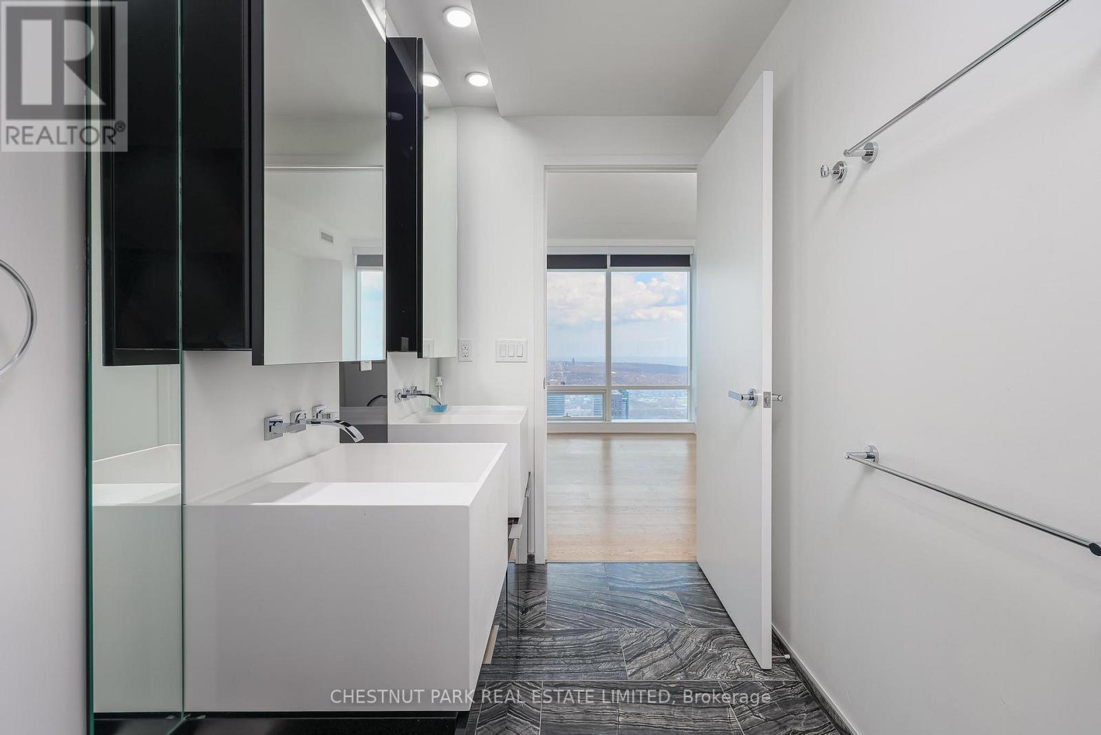 7203 - 1 Bloor Street, Toronto, Ontario  M4W 1A9 - Photo 11 - C12977452