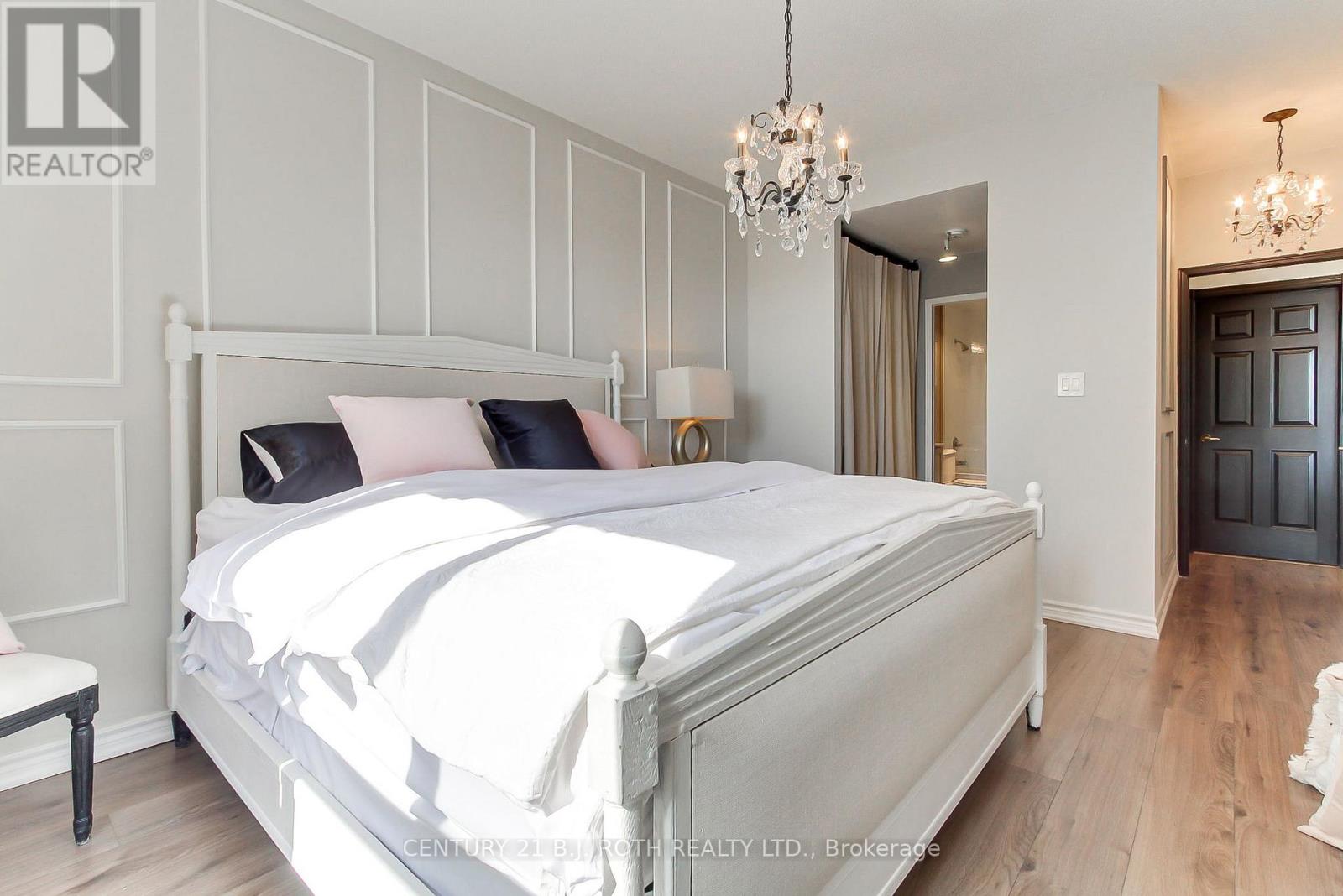 Lp915 - 18 Concorde Place, Toronto, Ontario  M3C 3T9 - Photo 17 - C12977500