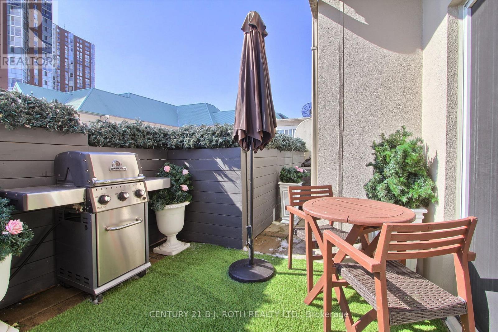 Lp915 - 18 Concorde Place, Toronto, Ontario  M3C 3T9 - Photo 23 - C12977500