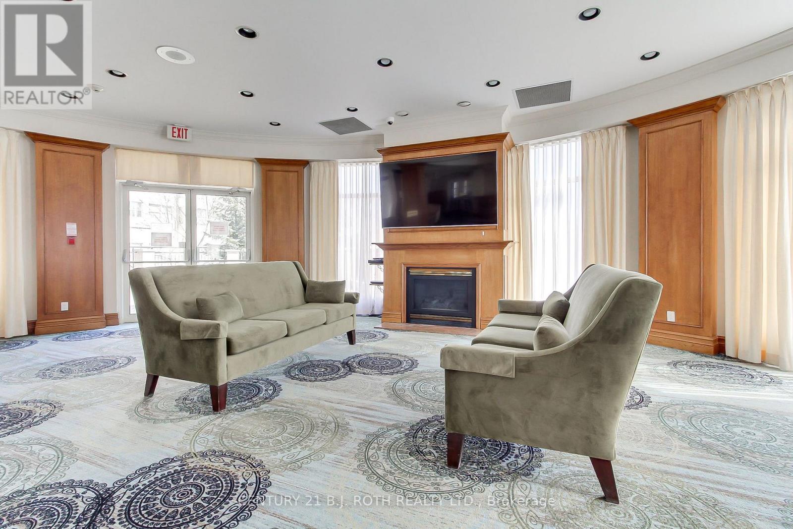 Lp915 - 18 Concorde Place, Toronto, Ontario  M3C 3T9 - Photo 27 - C12977500