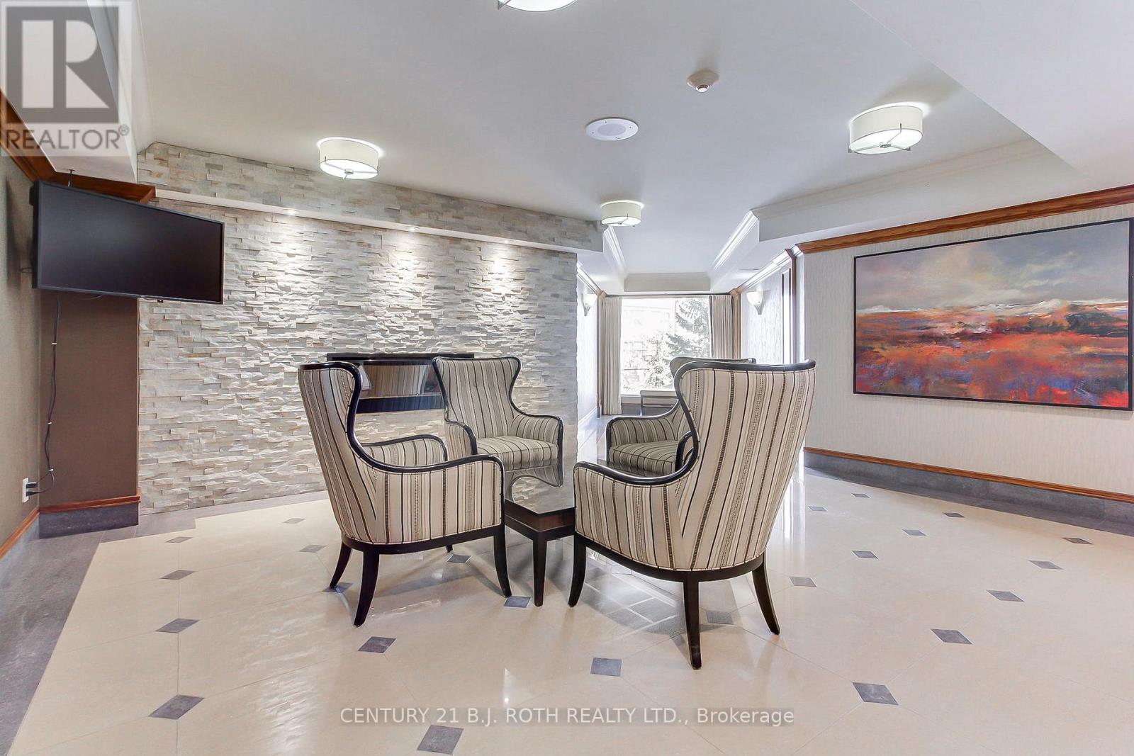 Lp915 - 18 Concorde Place, Toronto, Ontario  M3C 3T9 - Photo 5 - C12977500