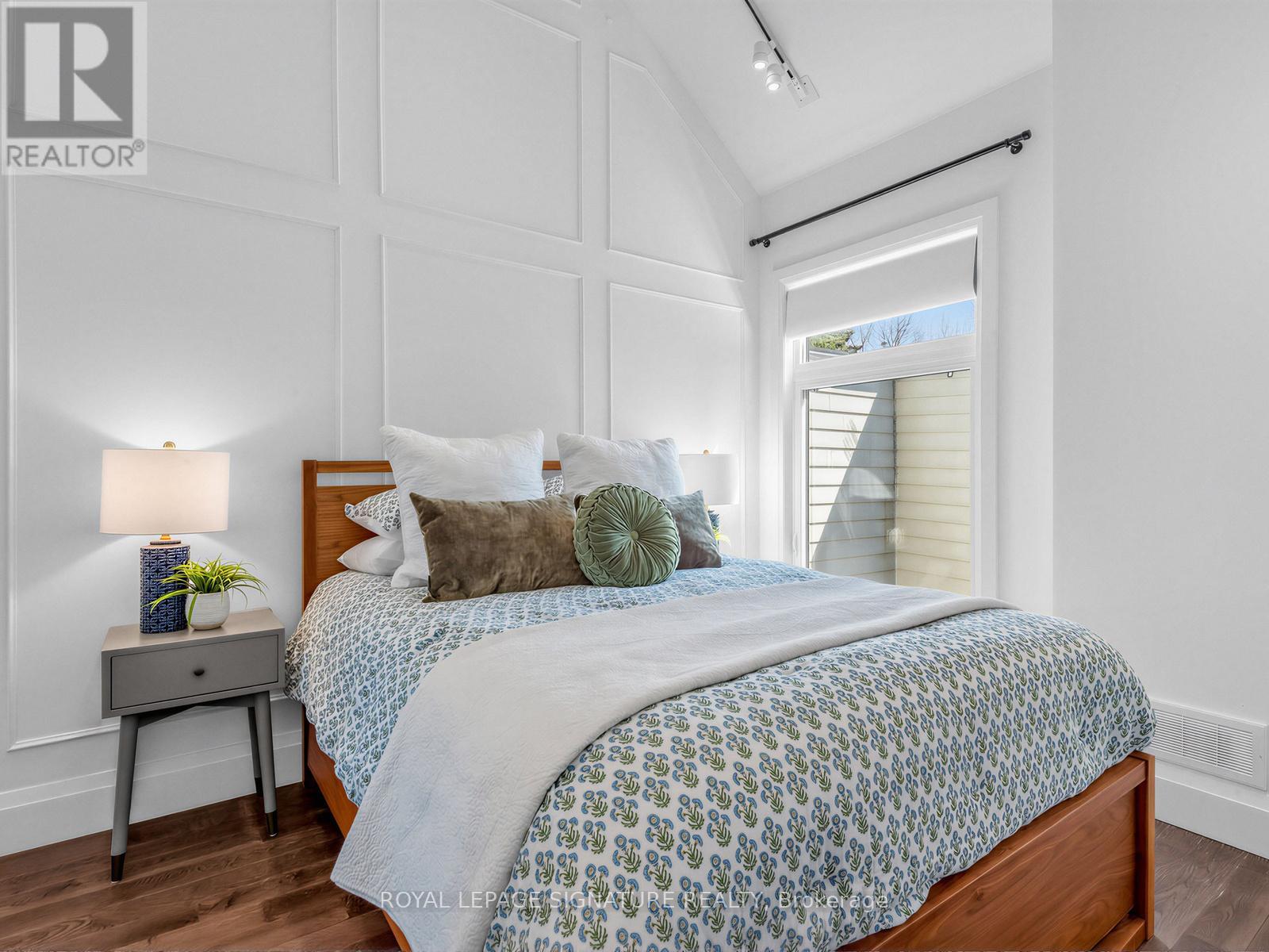 11a Alcina Avenue, Toronto, Ontario  M6G 2E7 - Photo 14 - C12977506