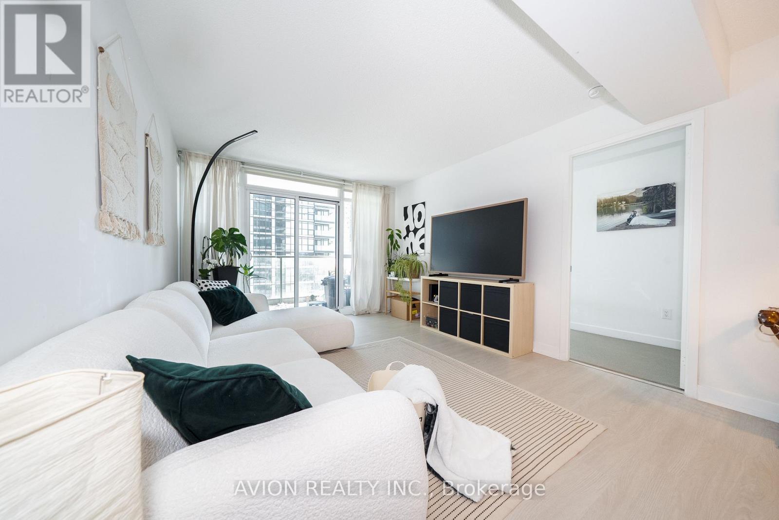 616 - 15 Singer Court, Toronto, Ontario  M2K 0B4 - Photo 8 - C12977516