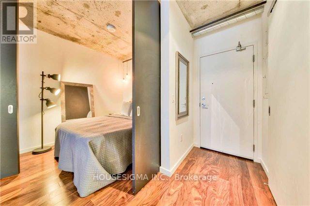 409 - 51 Trolley Crescent, Toronto, Ontario  M5A 0E9 - Photo 1 - C12977530