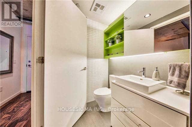 409 - 51 Trolley Crescent, Toronto, Ontario  M5A 0E9 - Photo 12 - C12977530