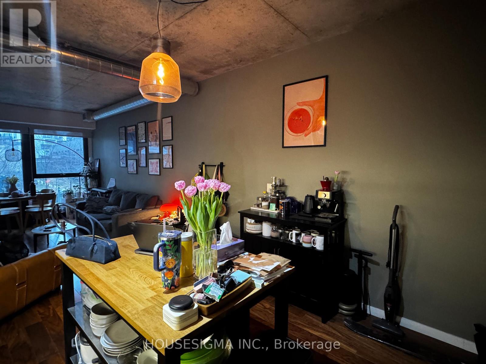 409 - 51 Trolley Crescent, Toronto, Ontario  M5A 0E9 - Photo 5 - C12977530