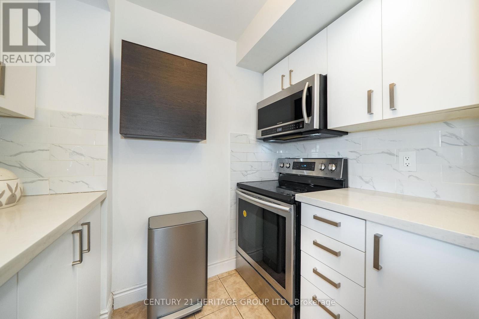 1111 - 10 Northtown Way, Toronto, Ontario  M3H 5S9 - Photo 14 - C12977536