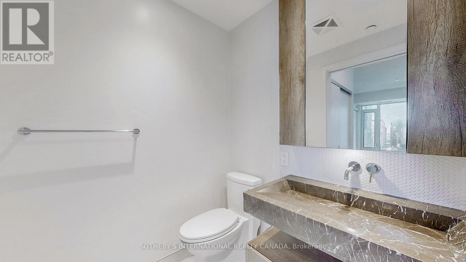 1010 - 11 Yorkville Avenue, Toronto, Ontario  M4W 1L2 - Photo 20 - C12977552