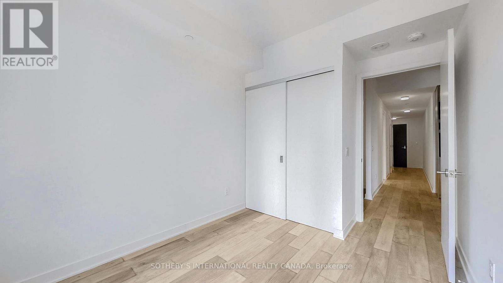 1010 - 11 Yorkville Avenue, Toronto, Ontario  M4W 1L2 - Photo 26 - C12977552