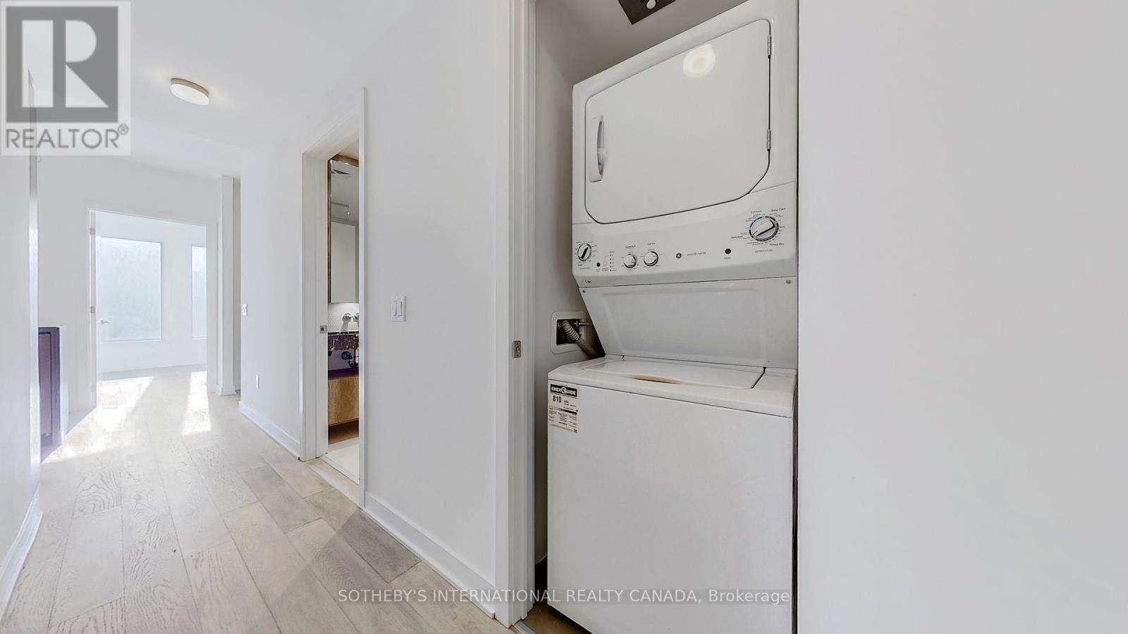 1010 - 11 Yorkville Avenue, Toronto, Ontario  M4W 1L2 - Photo 32 - C12977552