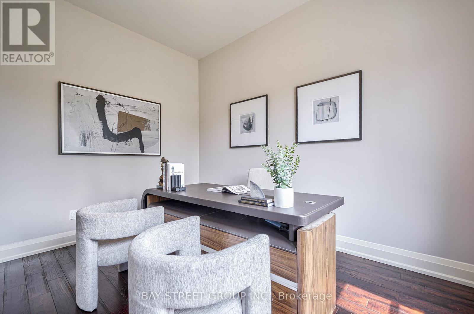 80 Churchill Avenue, Toronto, Ontario  M2N 1Y9 - Photo 5 - C12977580