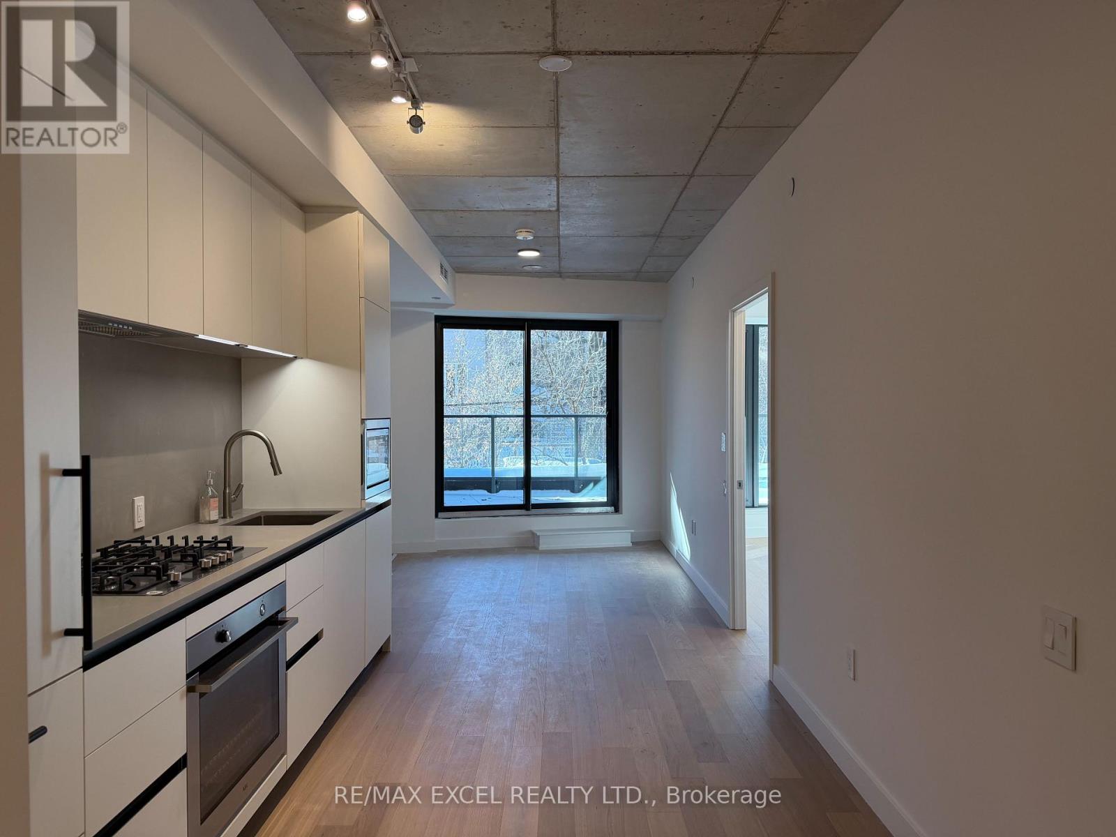 218 - 1720 BAYVIEW AVENUE, Toronto, Ontario