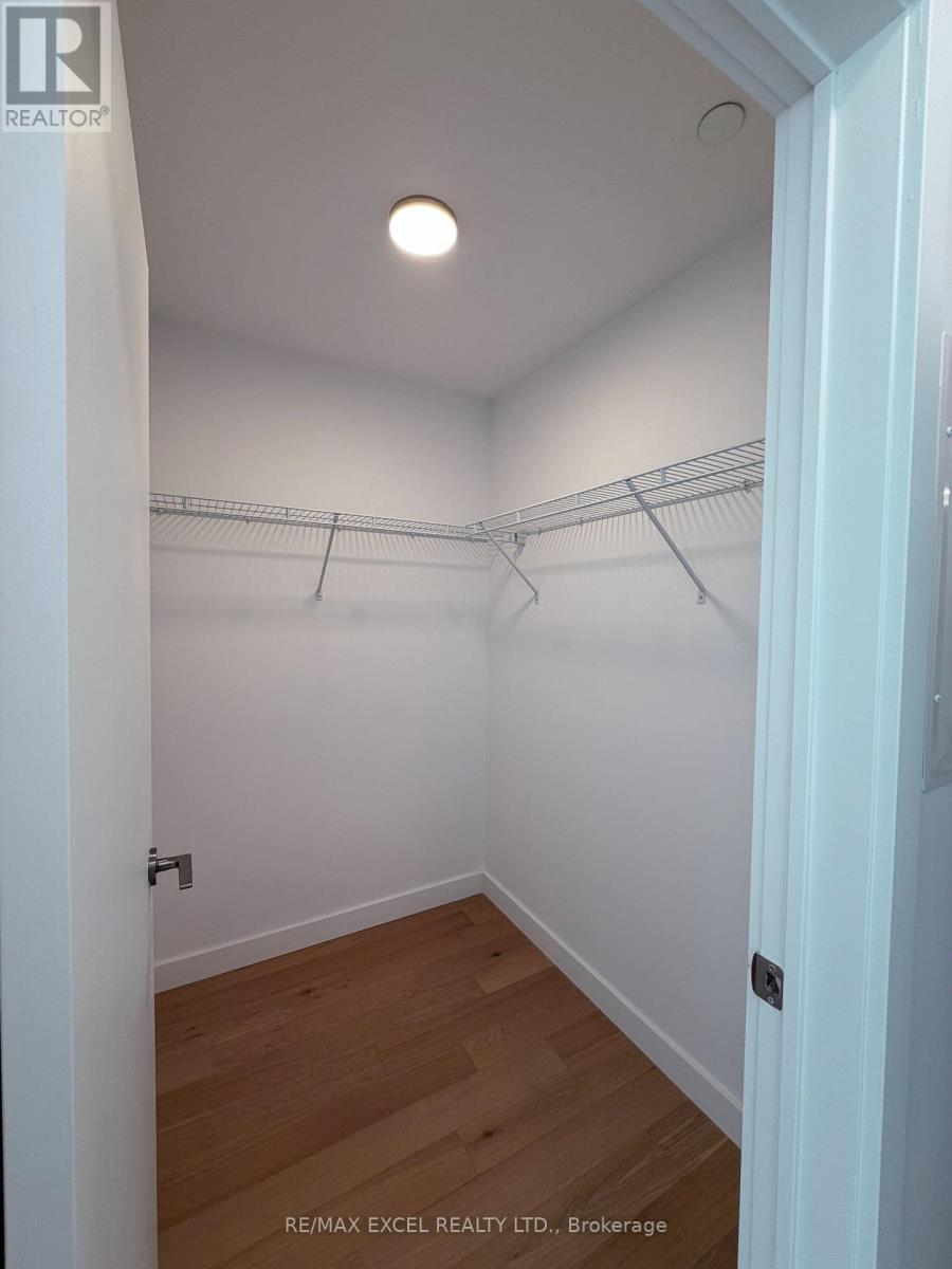 218 - 1720 Bayview Avenue, Toronto, Ontario  M4G 0E5 - Photo 16 - C12977728