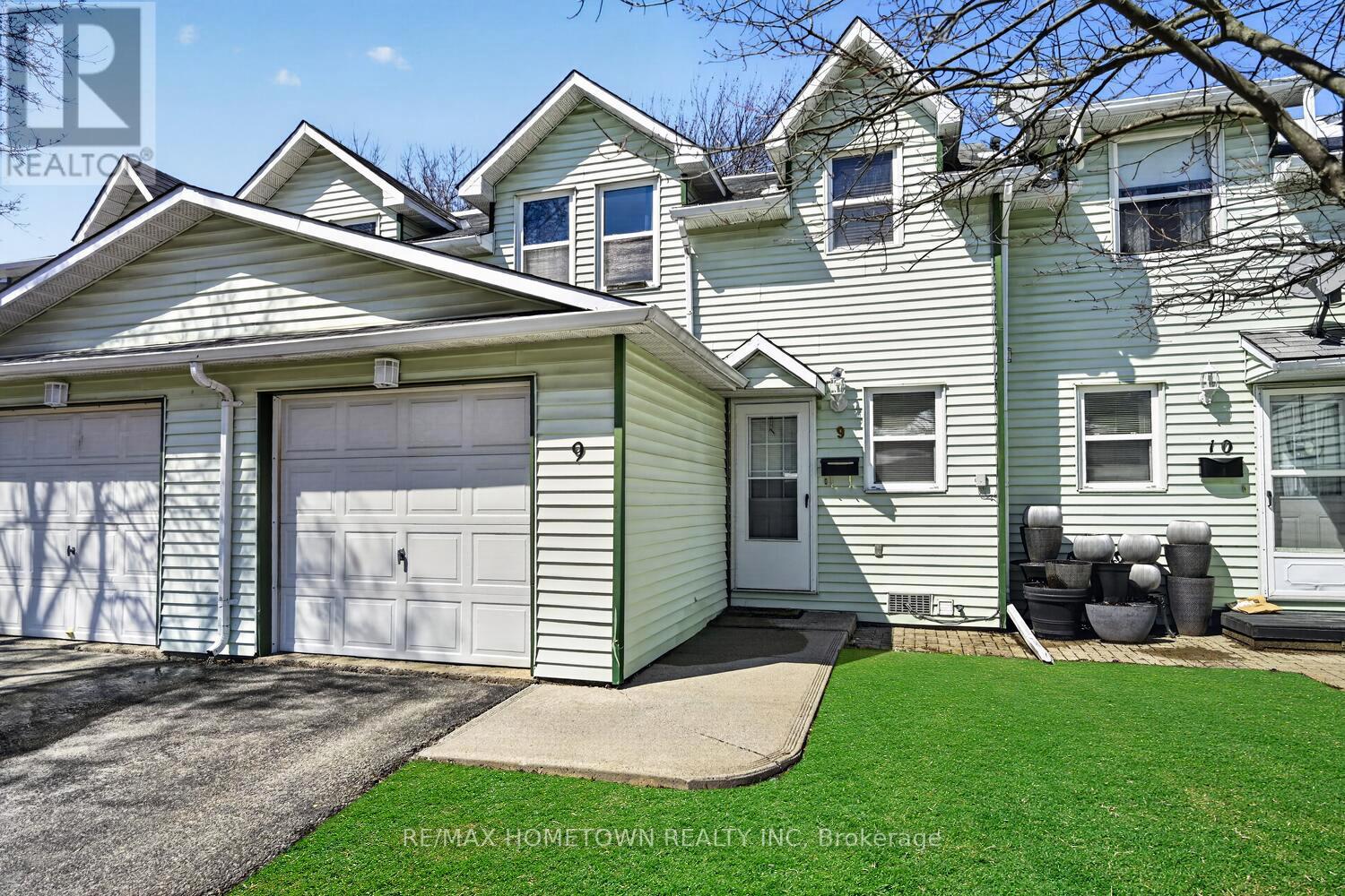 9 - 27 Aldershot Avenue, Brockville, Ontario  K6V 2P7 - Photo 3 - X12641554