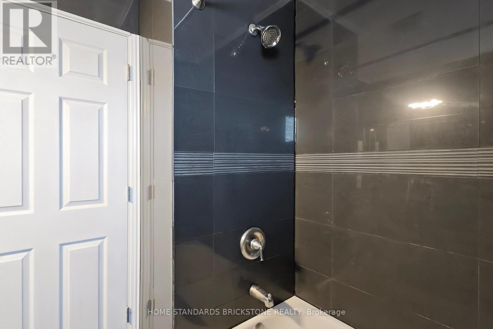 21 Pretoria Avenue, Toronto, Ontario  M4K 1T2 - Photo 30 - E12977372