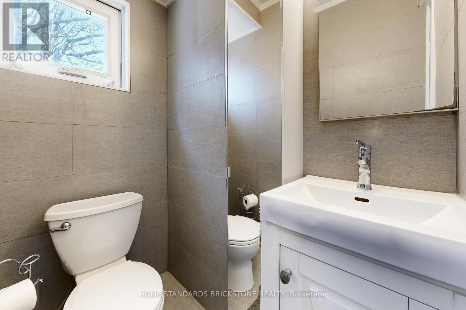 21 Pretoria Avenue, Toronto, Ontario  M4K 1T2 - Photo 38 - E12977372