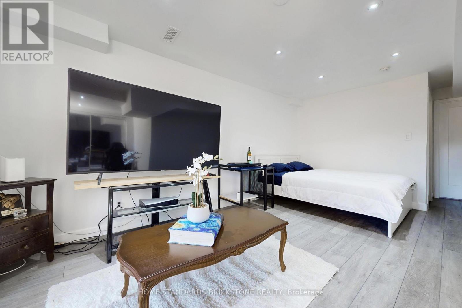 21 Pretoria Avenue, Toronto, Ontario  M4K 1T2 - Photo 42 - E12977372