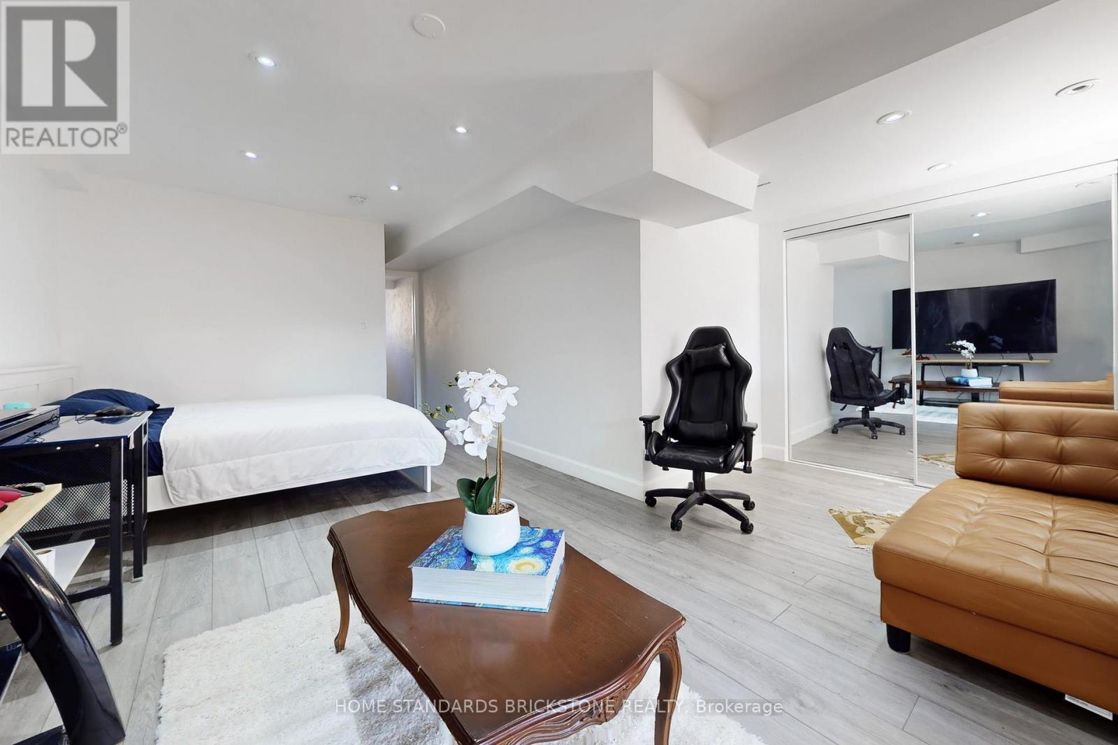 21 Pretoria Avenue, Toronto, Ontario  M4K 1T2 - Photo 43 - E12977372