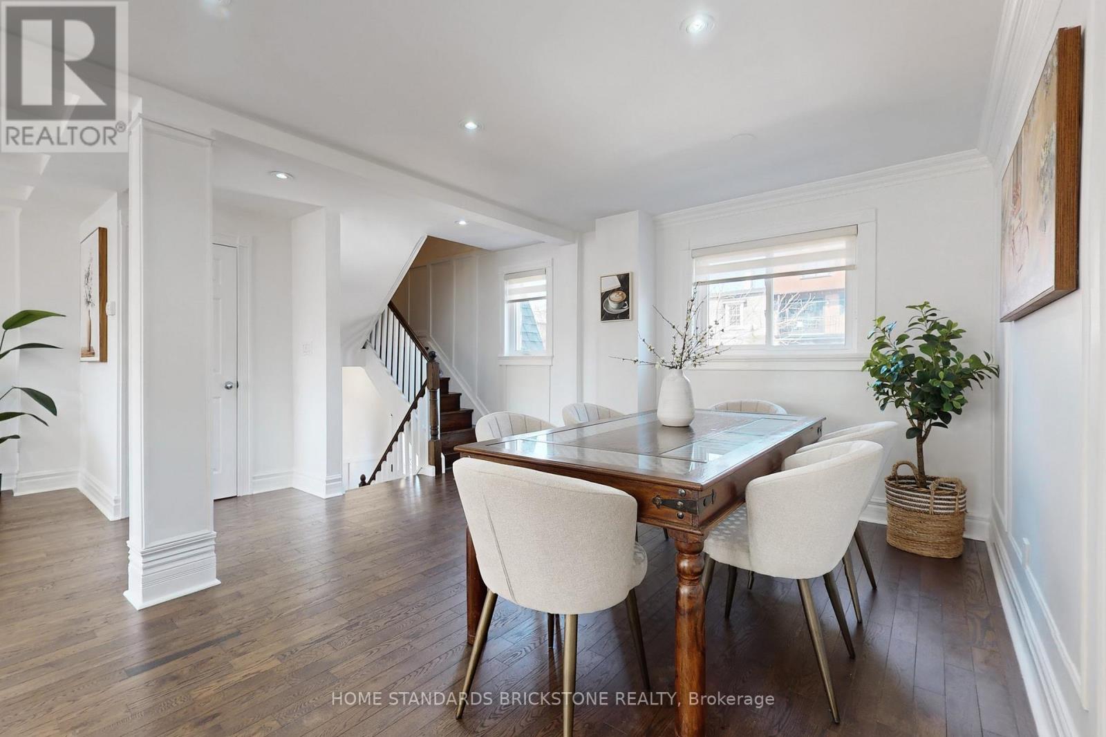 21 Pretoria Avenue, Toronto, Ontario  M4K 1T2 - Photo 7 - E12977372