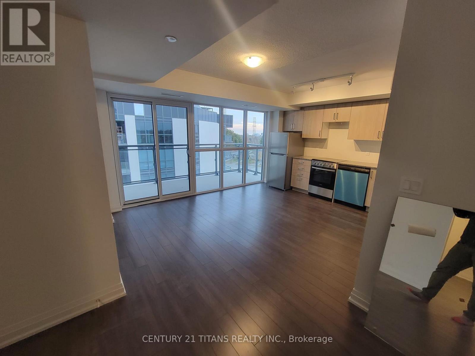 626 - 20 Meadowglen Place, Toronto, Ontario  M1H 2Y5 - Photo 4 - E12977402