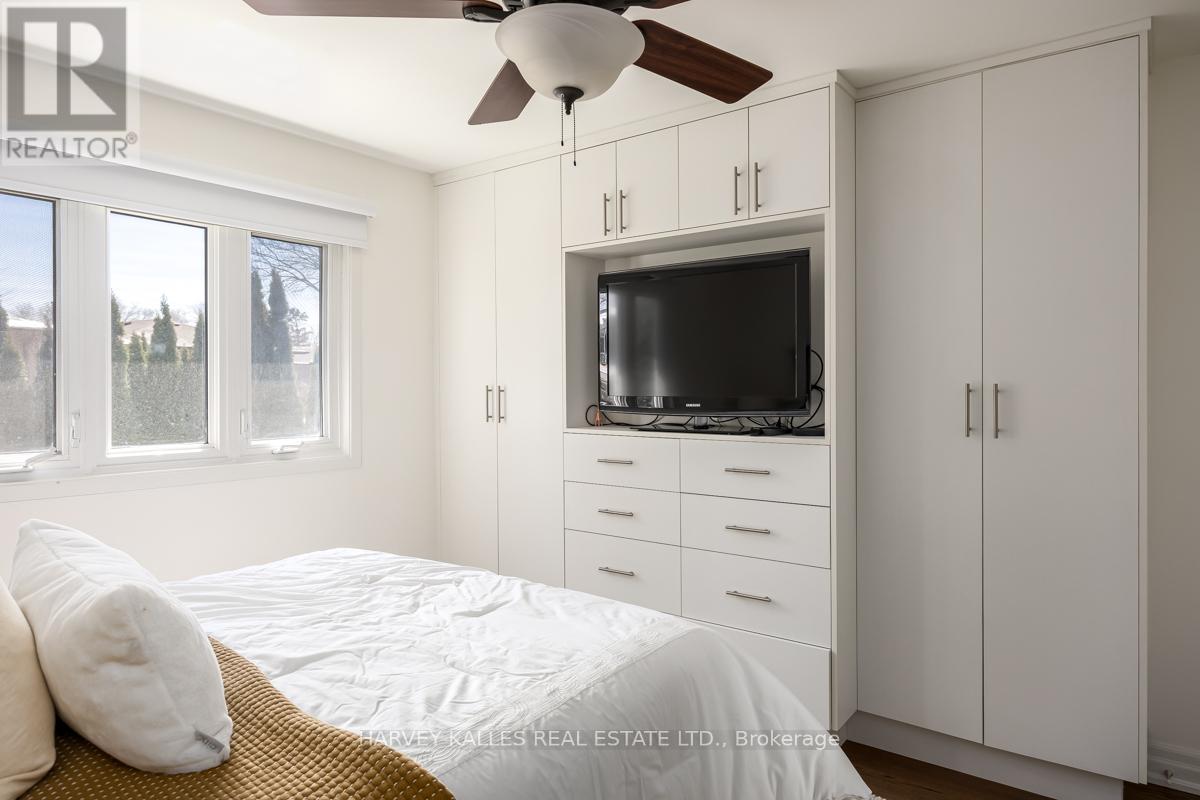 35 Manorglen Crescent, Toronto, Ontario  M1S 1W3 - Photo 17 - E12977408