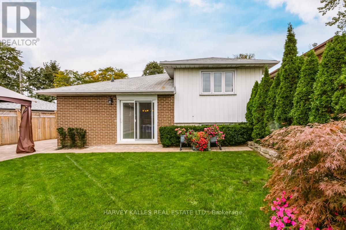 35 Manorglen Crescent, Toronto, Ontario  M1S 1W3 - Photo 32 - E12977408