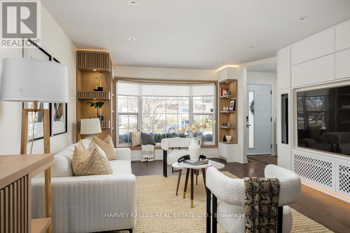 35 Manorglen Crescent, Toronto, Ontario  M1S 1W3 - Photo 6 - E12977408