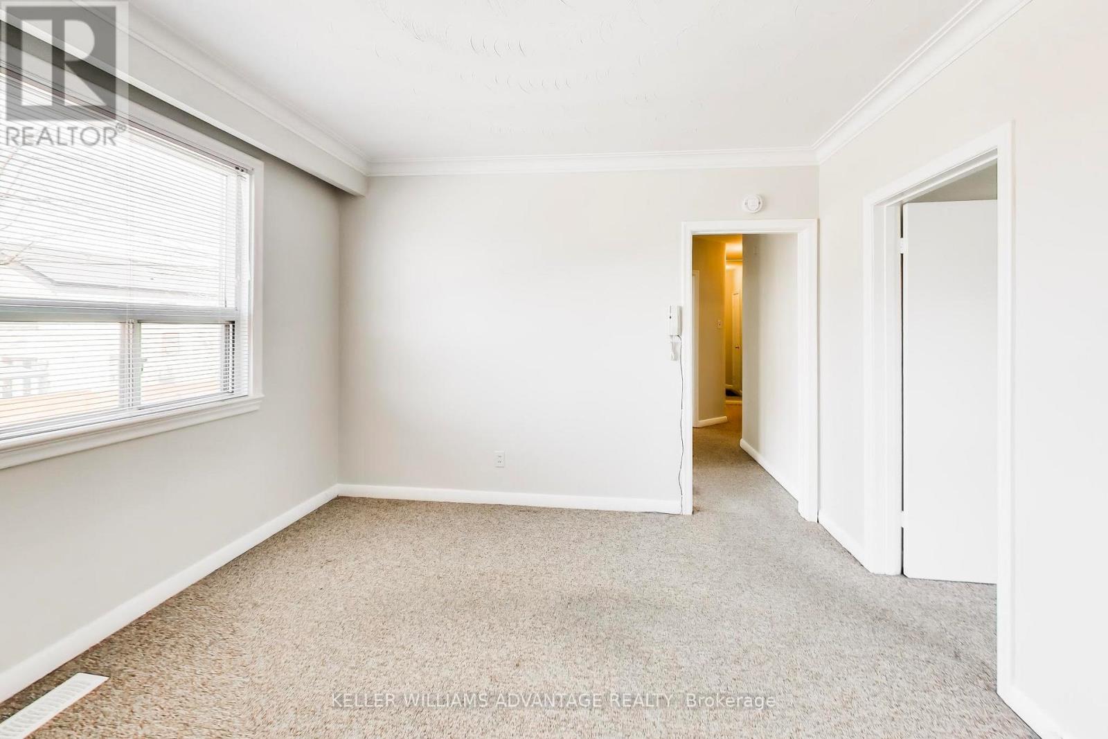 270 Glebemount Avenue, Toronto, Ontario  M4C 3T8 - Photo 15 - E12977476