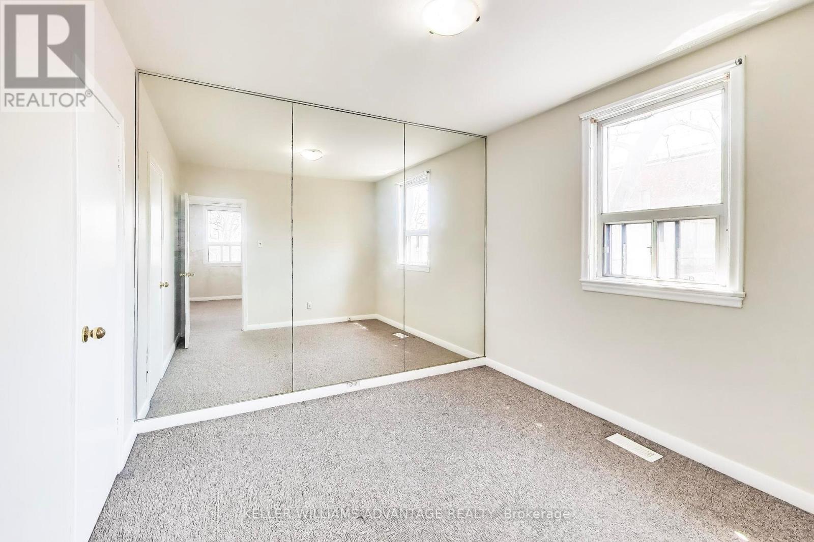 270 Glebemount Avenue, Toronto, Ontario  M4C 3T8 - Photo 18 - E12977476