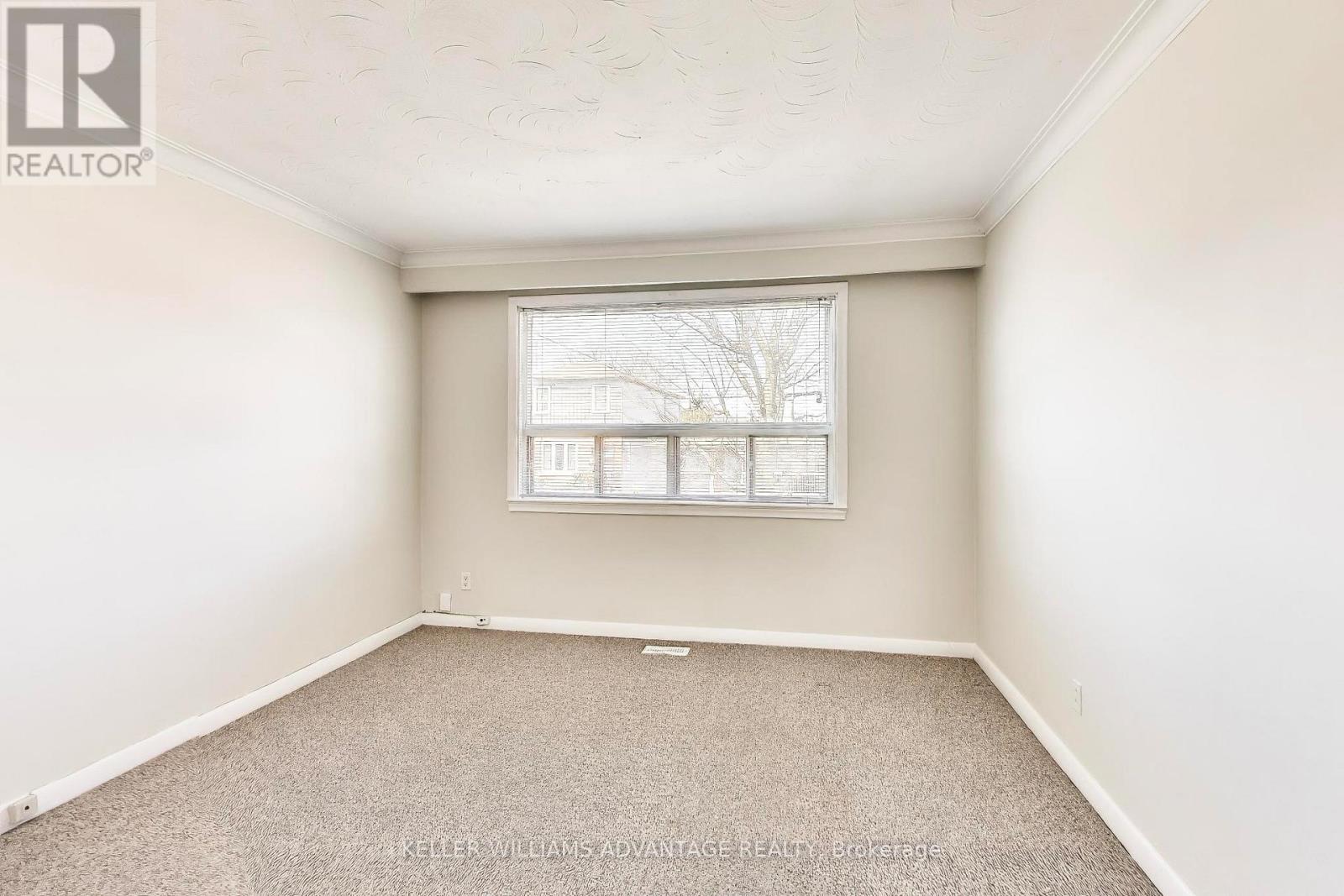 270 Glebemount Avenue, Toronto, Ontario  M4C 3T8 - Photo 14 - E12977512