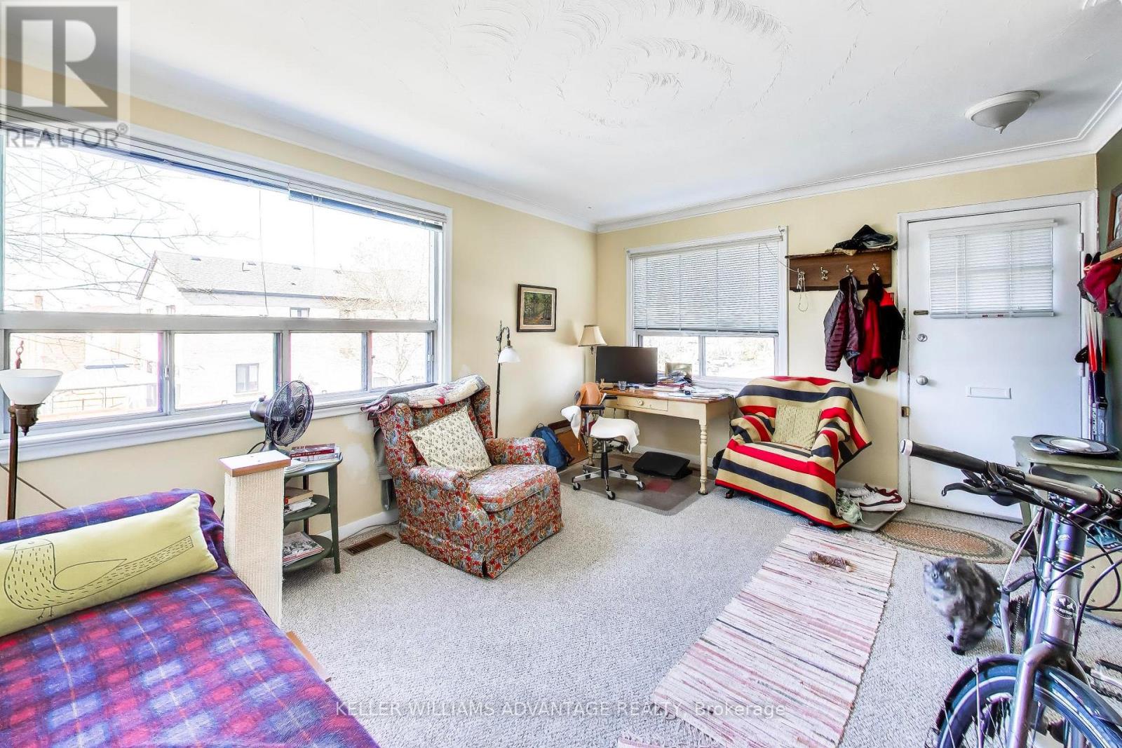 270 Glebemount Avenue, Toronto, Ontario  M4C 3T8 - Photo 6 - E12977512