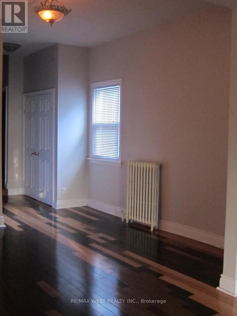 409 Woodbine Avenue, Toronto, Ontario  M4L 3P7 - Photo 20 - E12977514