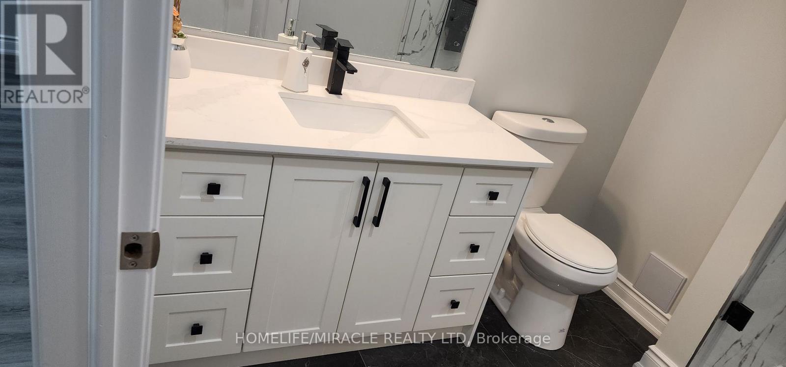 52 Huggins Drive, Whitby, Ontario  L1P 0J5 - Photo 16 - E12977620