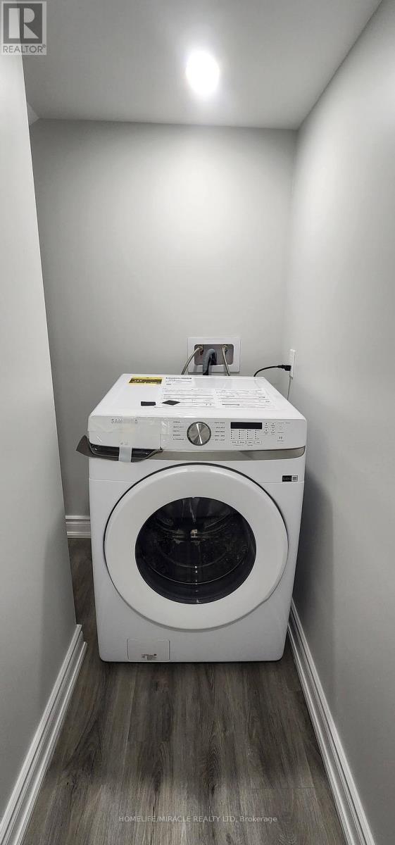 52 Huggins Drive, Whitby, Ontario  L1P 0J5 - Photo 25 - E12977620