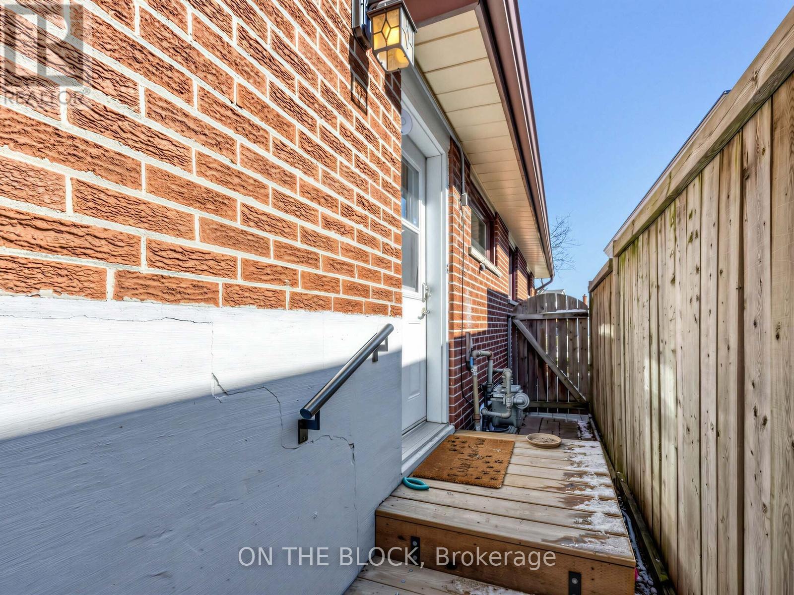 41 Eastlea Crescent, Toronto, Ontario  M1T 3A5 - Photo 42 - E12977660