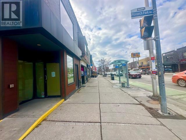 2nd Floor - 1417 Danforth Avenue, Toronto (Greenwood-Coxwell), Ontario  M4J 1N2 - Photo 4 - E12977674