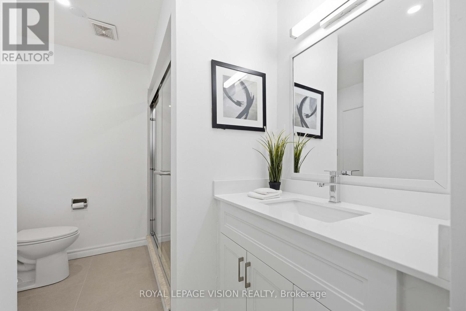 7 Snowhill Crescent, Toronto, Ontario  M1S 3T4 - Photo 17 - E12977678