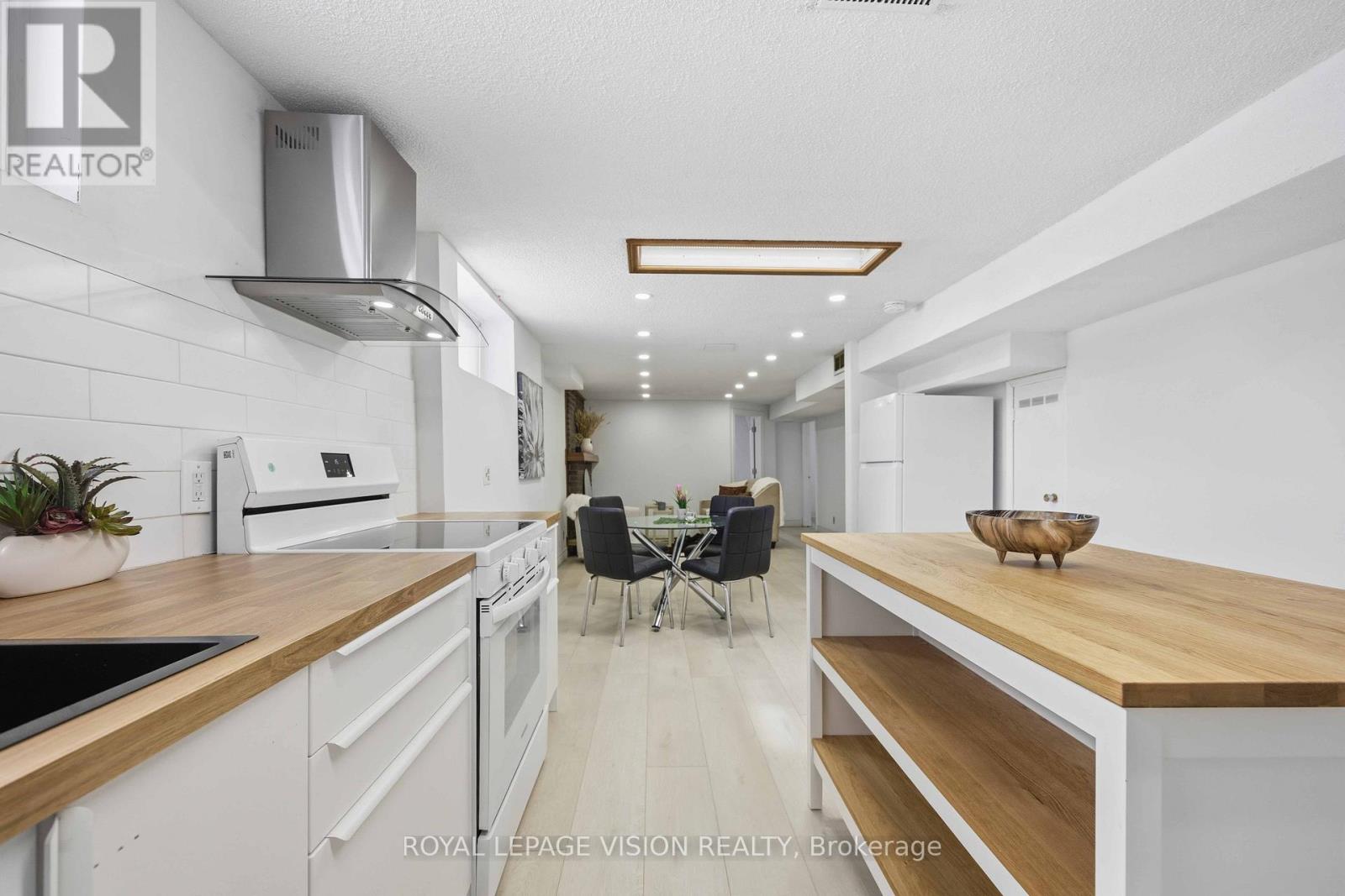 7 Snowhill Crescent, Toronto, Ontario  M1S 3T4 - Photo 28 - E12977678