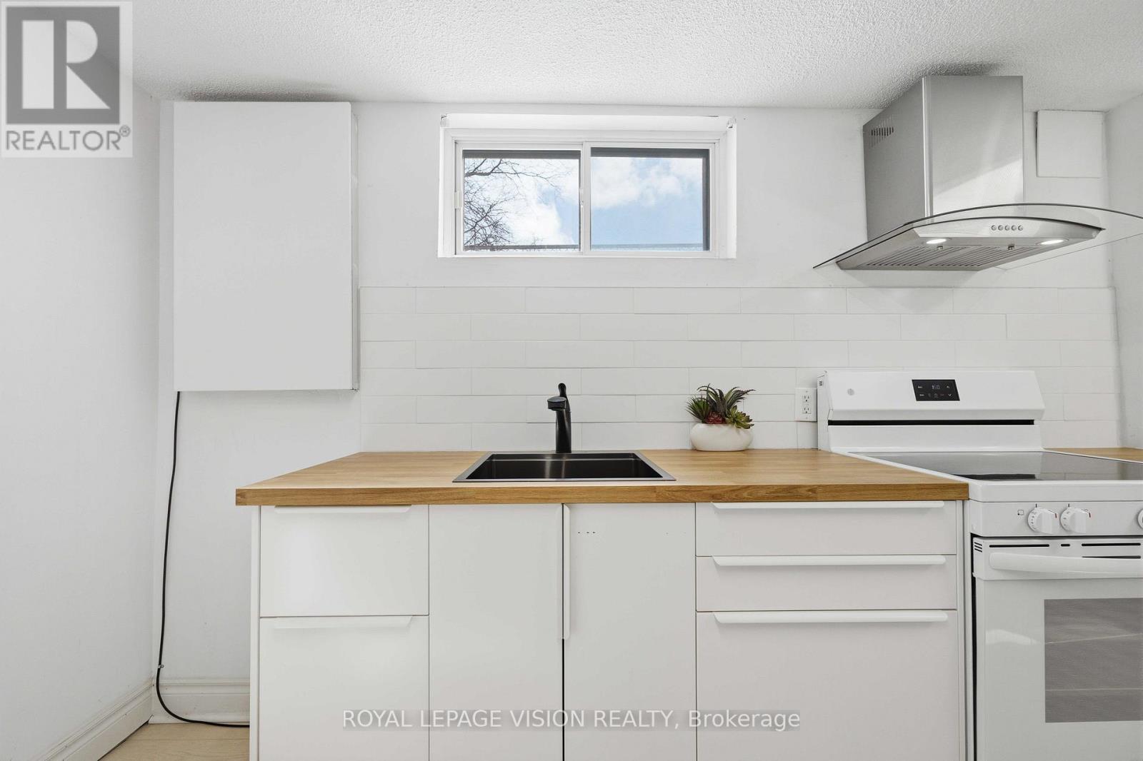 7 Snowhill Crescent, Toronto, Ontario  M1S 3T4 - Photo 29 - E12977678