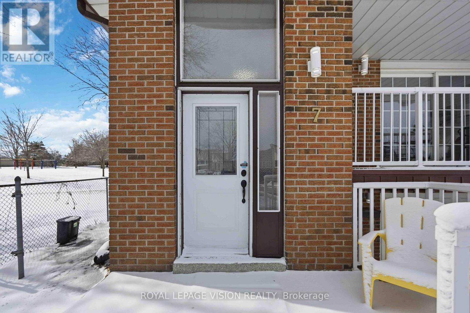 7 Snowhill Crescent, Toronto, Ontario  M1S 3T4 - Photo 3 - E12977678