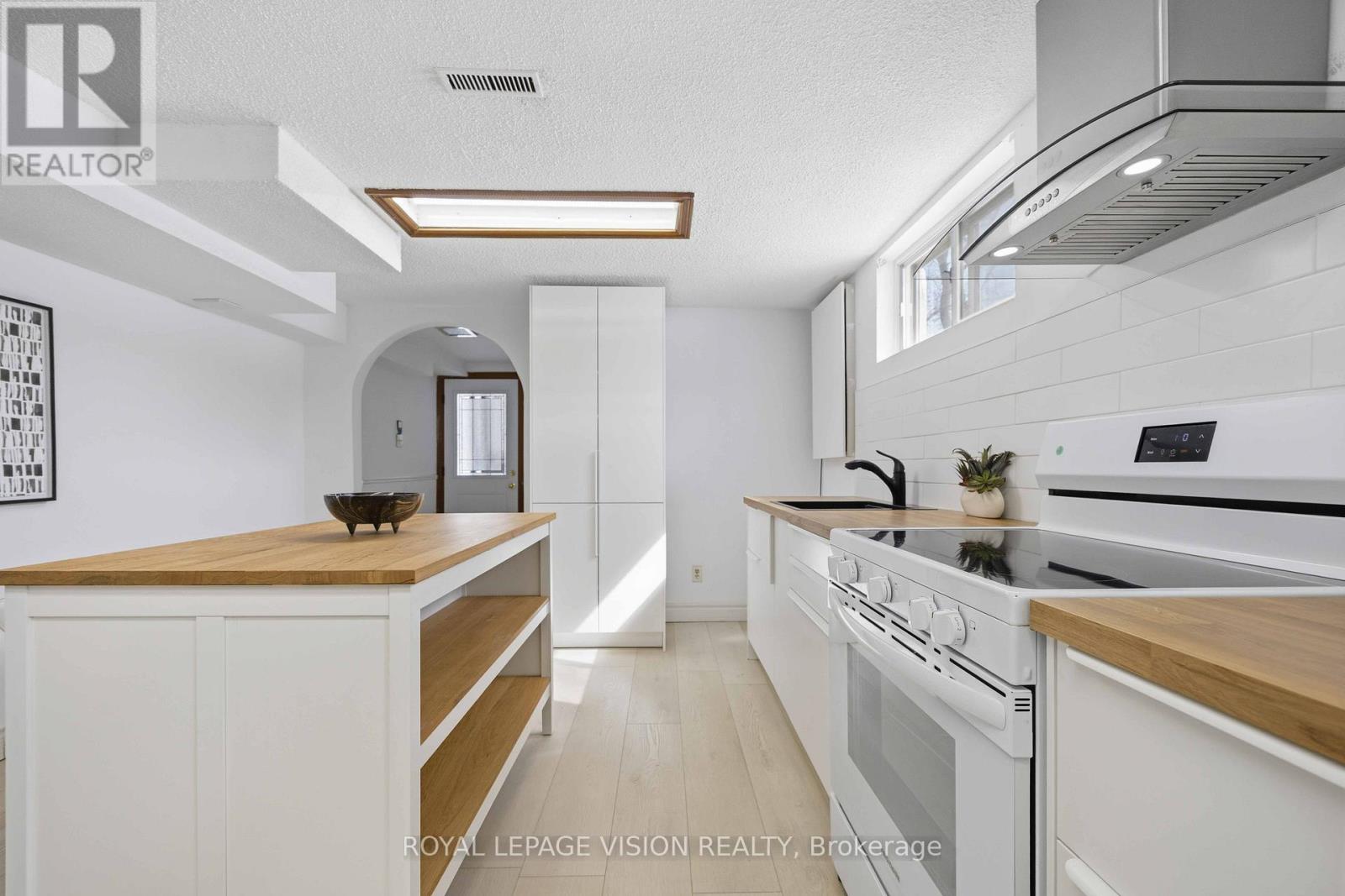 7 Snowhill Crescent, Toronto, Ontario  M1S 3T4 - Photo 30 - E12977678