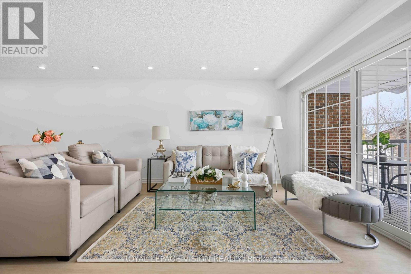 7 Snowhill Crescent, Toronto, Ontario  M1S 3T4 - Photo 6 - E12977678