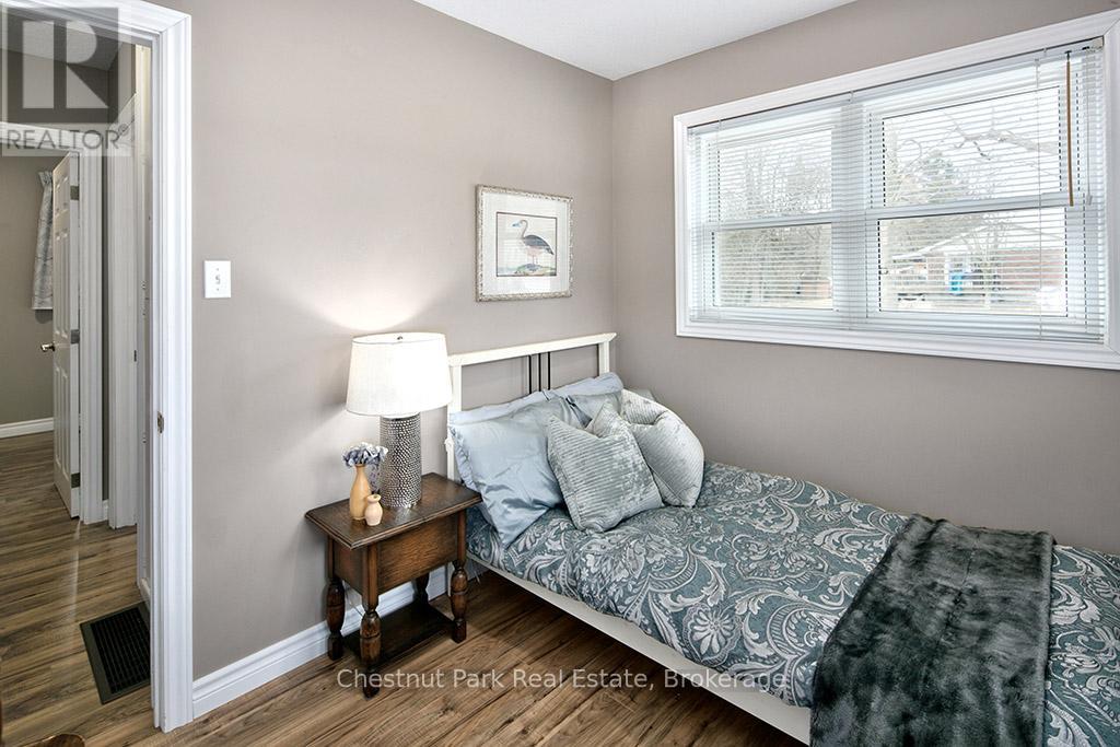 481 24th Street W, Owen Sound, Ontario  N4K 4H9 - Photo 22 - X12976974